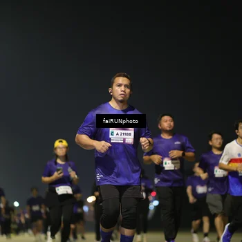 Runner Photo 7353304