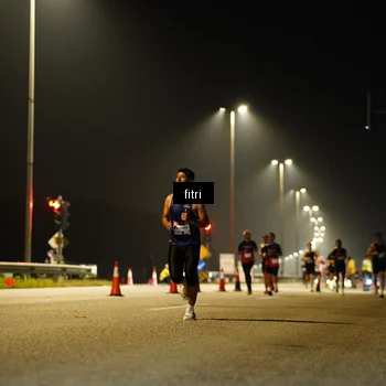 Runner Photo 7353310