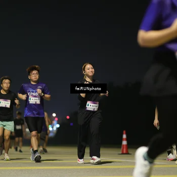 Runner Photo 7353340