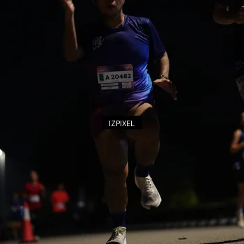 Runner Photo 7353341