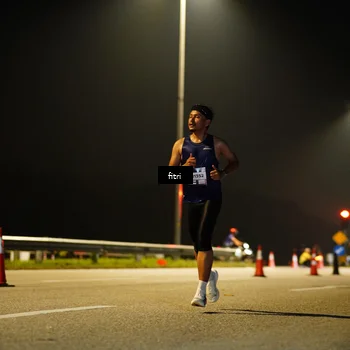 Runner Photo 7353345