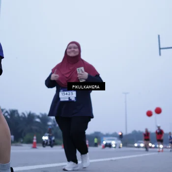 Runner Photo 7353357