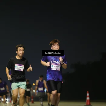 Runner Photo 7353360
