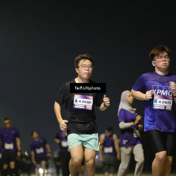 Runner Photo 7353370