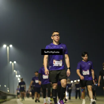 Runner Photo 7353411