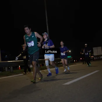 Runner Photo 7353419