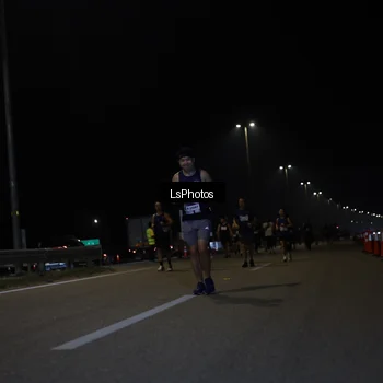 Runner Photo 7353436