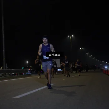 Runner Photo 7353456