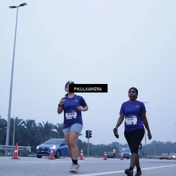 Runner Photo 7353482