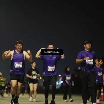 Runner Photo 7353496
