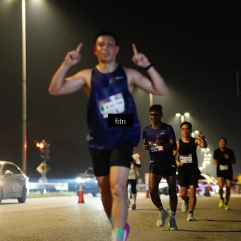 Runner Photo 7353498