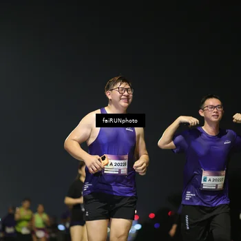Runner Photo 7353516