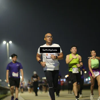 Runner Photo 7353525