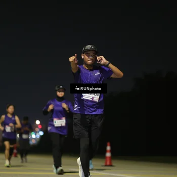 Runner Photo 7353545