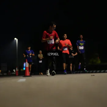 Runner Photo 7353560