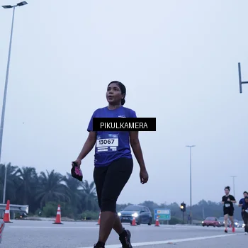Runner Photo 7353573