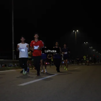 Runner Photo 7353611
