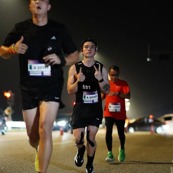 Runner Photo 7353612