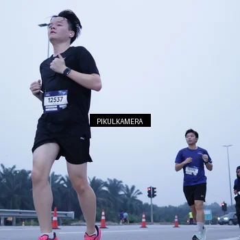 Runner Photo 7353629
