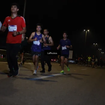 Runner Photo 7353635