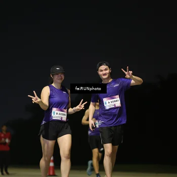 Runner Photo 7353637
