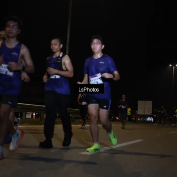 Runner Photo 7353644
