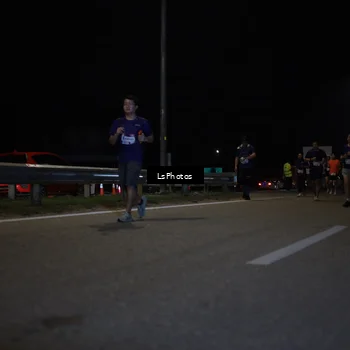 Runner Photo 7353663