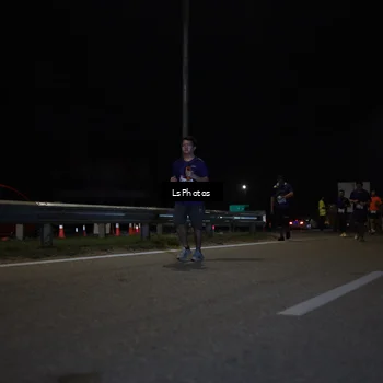 Runner Photo 7353664