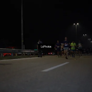 Runner Photo 7353675