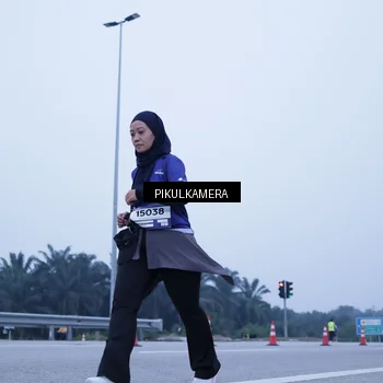 Runner Photo 7353677