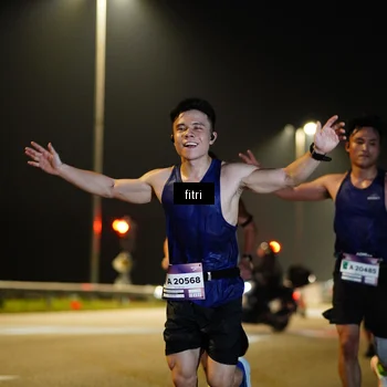 Runner Photo 7353679