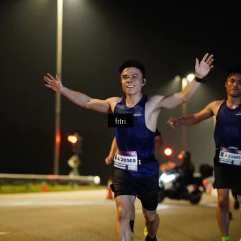 Runner Photo 7353693