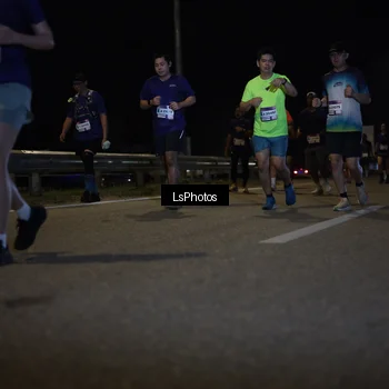 Runner Photo 7353696