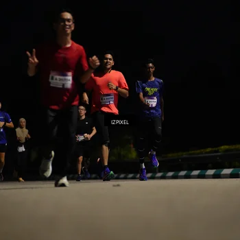 Runner Photo 7353719