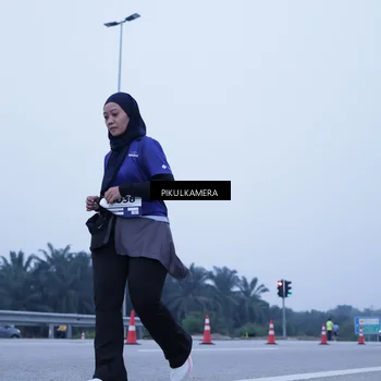Runner Photo 7353730