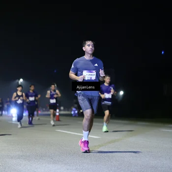Runner Photo 7353731