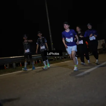 Runner Photo 7353747
