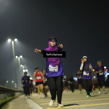 Runner Photo 7353772