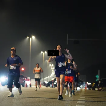 Runner Photo 7353806