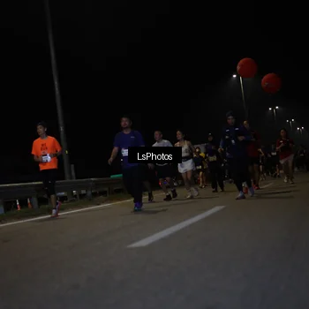 Runner Photo 7353815