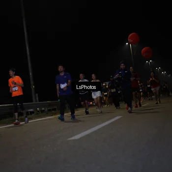 Runner Photo 7353838