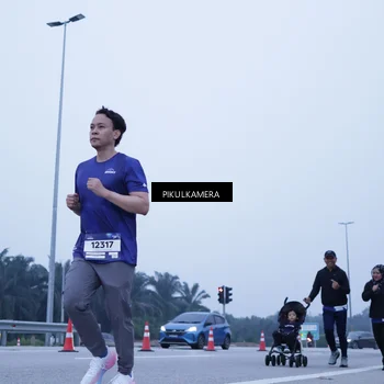 Runner Photo 7353841