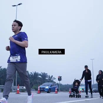 Runner Photo 7353845