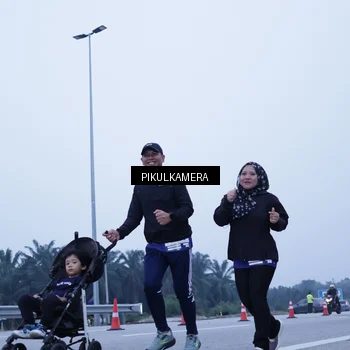 Runner Photo 7353907