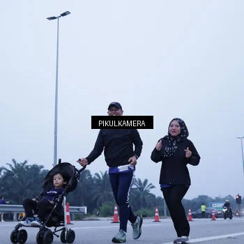 Runner Photo 7353915