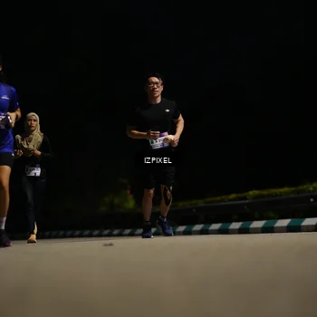Runner Photo 7353993