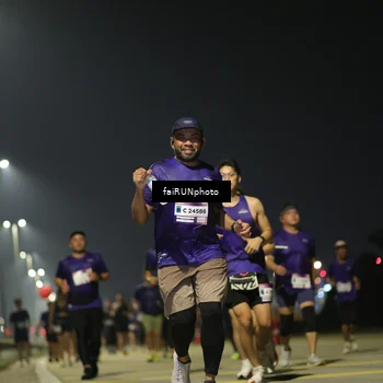 Runner Photo 7354043