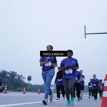 Runner Photo 7354063