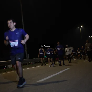 Runner Photo 7354068