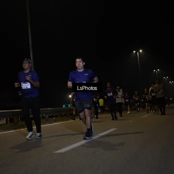 Runner Photo 7354071